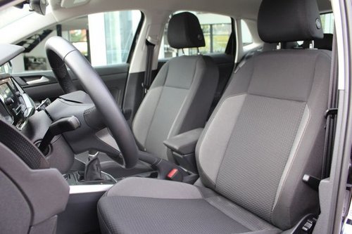 Polo VI Life/SHZ/LED/PDC/ Navi über App/connect