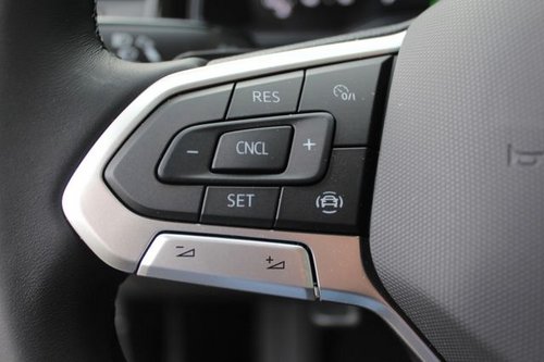 Polo VI Life/DSG/LED/SHZ/Navi&gt;App/PDC/5J.Garanti