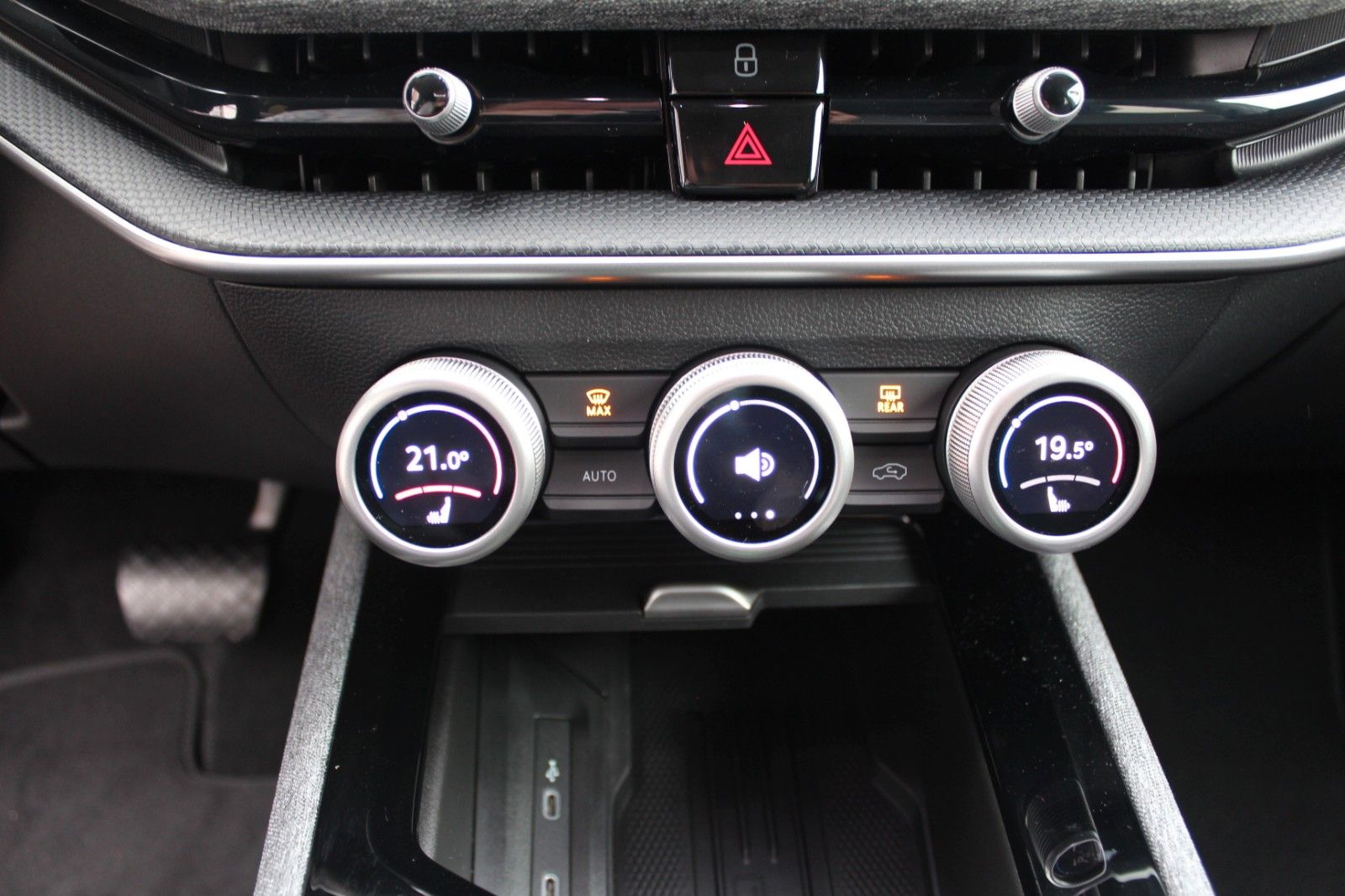 Superb Combi Selection/ NEUES MODELL