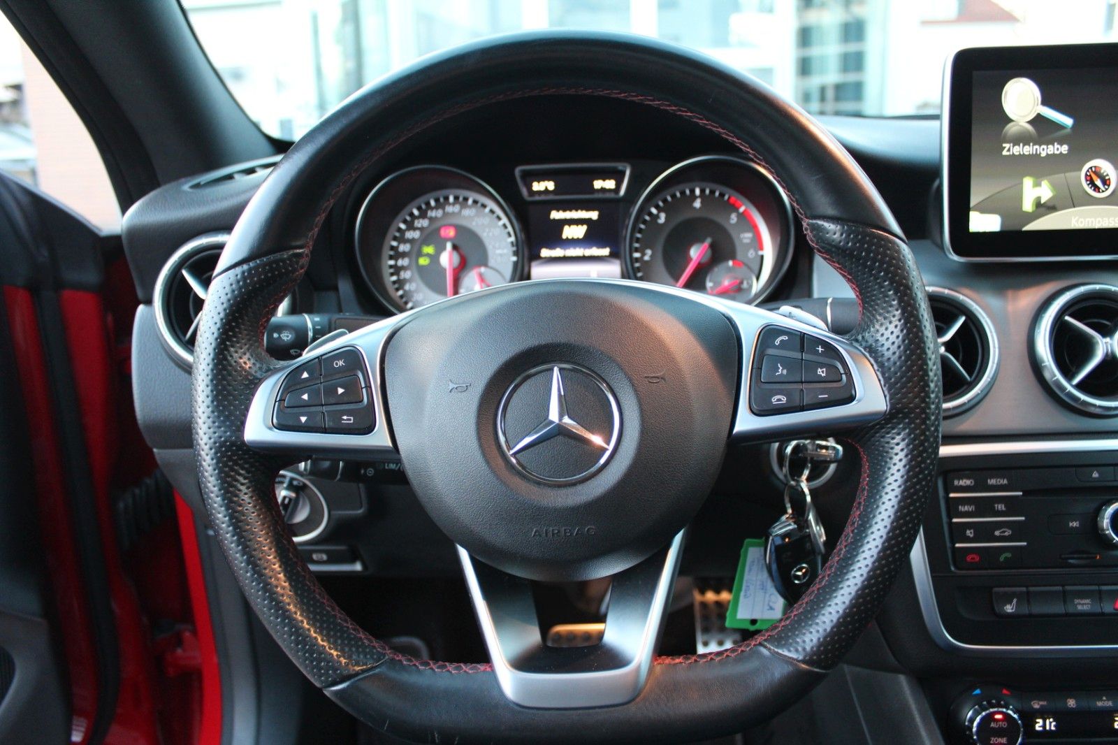 220 CLA -Klasse CDI /4Matic/AMG Linie/Xenon/Navi