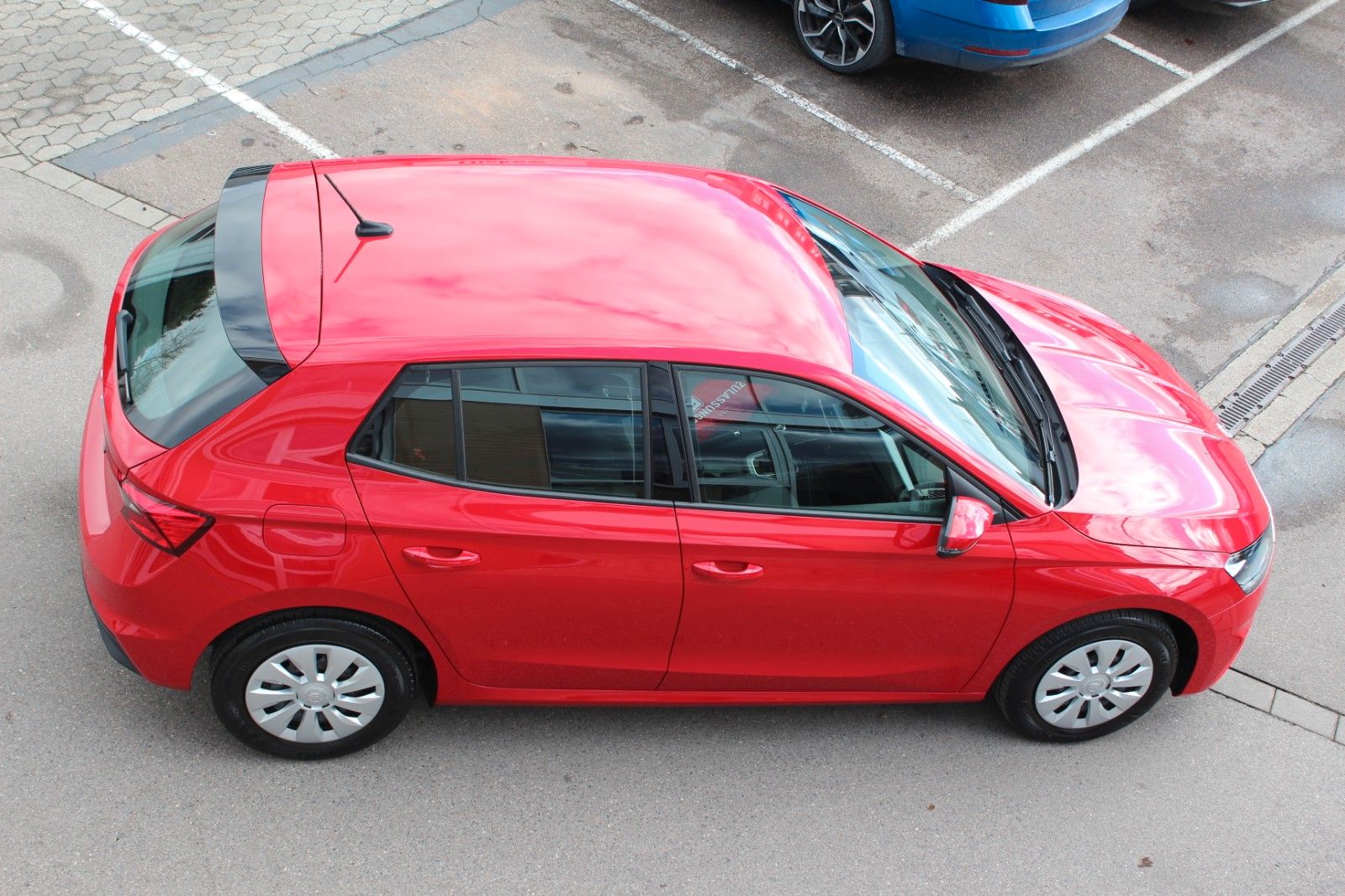 Fabia Amb./PDC/SHZ/LED/App Connect/ NEUES MODELL