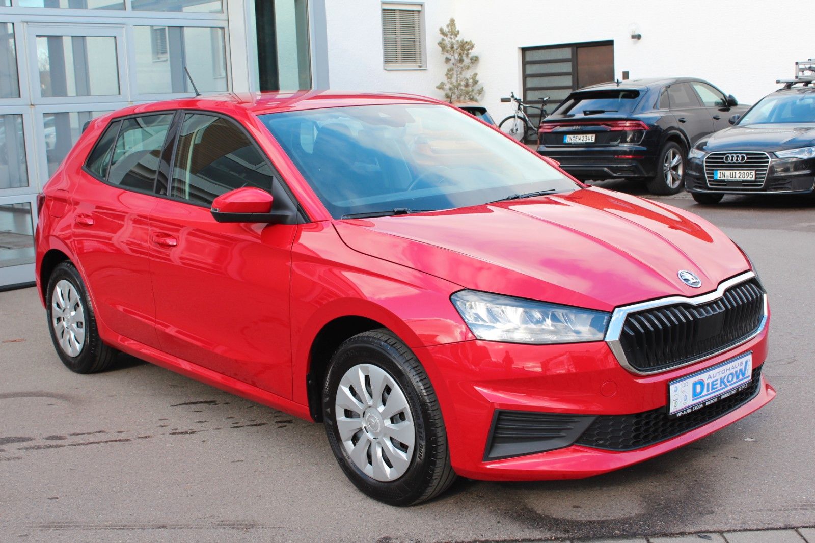 Fabia Amb./PDC/SHZ/LED/App Connect/ NEUES MODELL