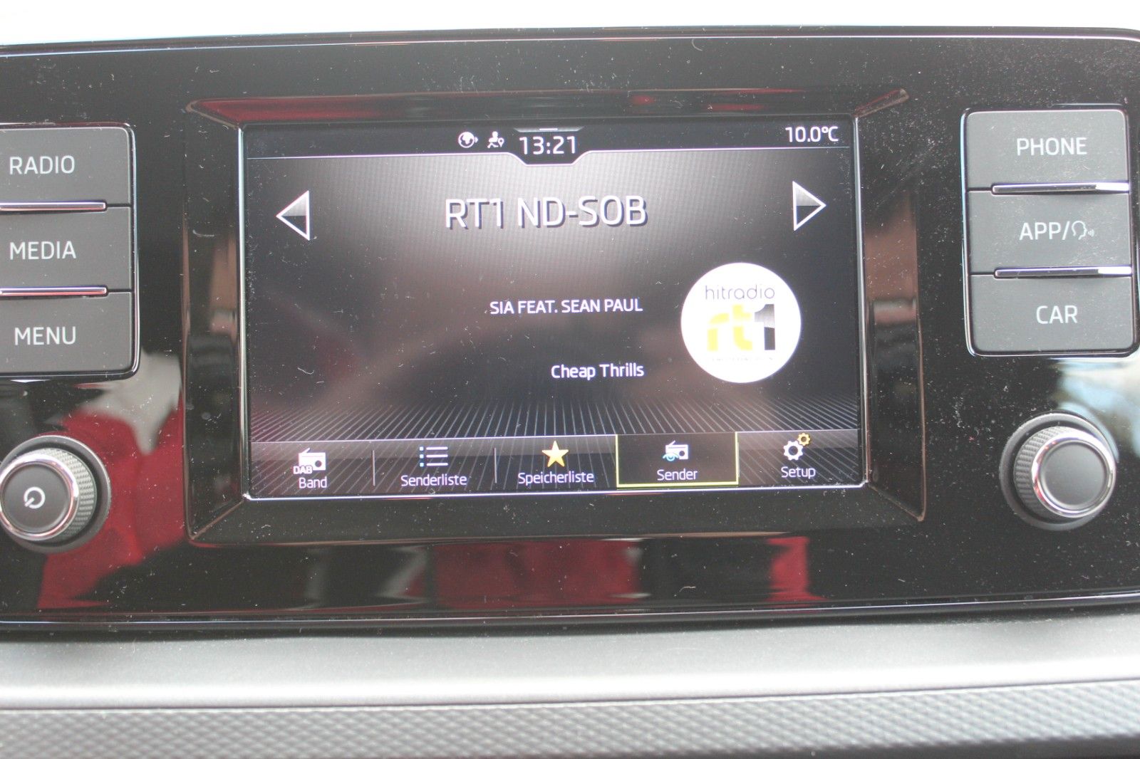 Scala Cool Plus/LED/PDC/SHZ/SmartLink &gt; Navi/DAB