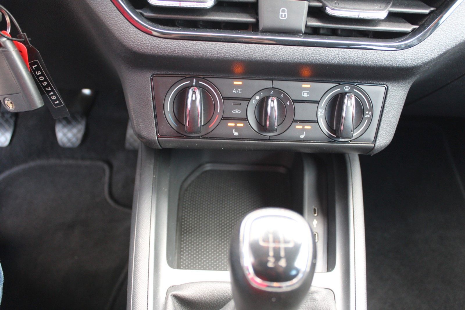 Scala Cool Plus/LED/PDC/SHZ/SmartLink &gt; Navi/DAB
