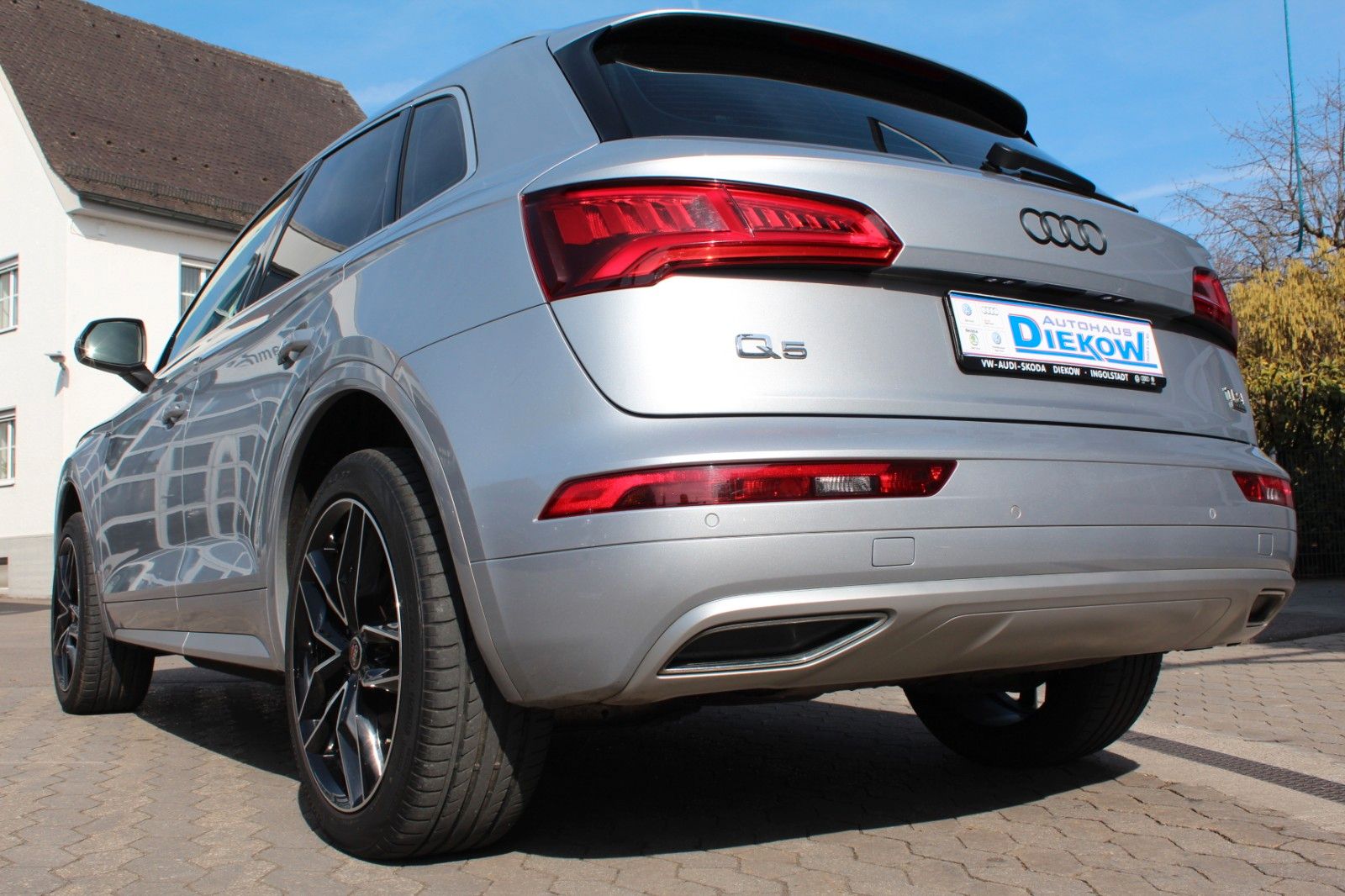 Q5 quattro sport STHZ PDC Sound Xenon SHZ Navi