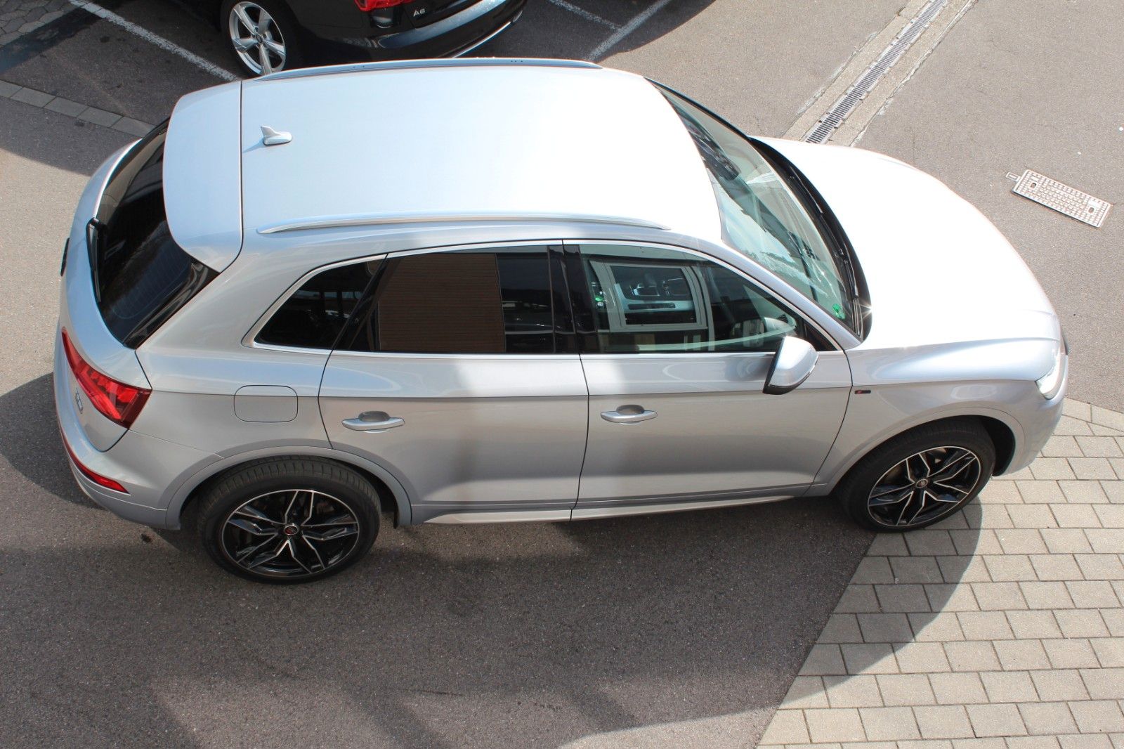 Q5 quattro sport STHZ PDC Sound Xenon SHZ Navi