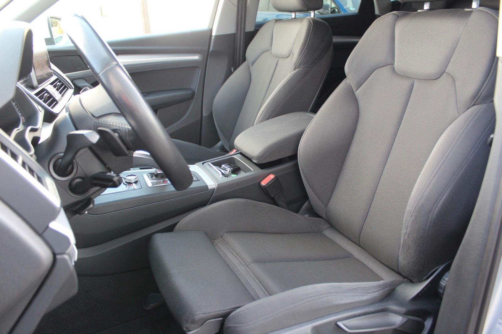 Q5 quattro sport STHZ PDC Sound Xenon SHZ Navi