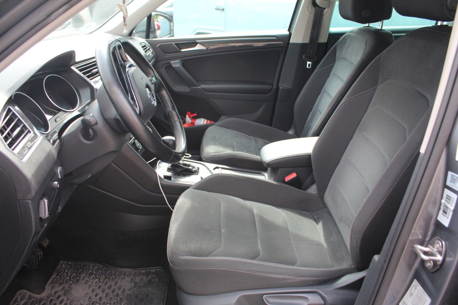 Tiguan Highline 4Motion STHZ AHK Nav Kamera Head
