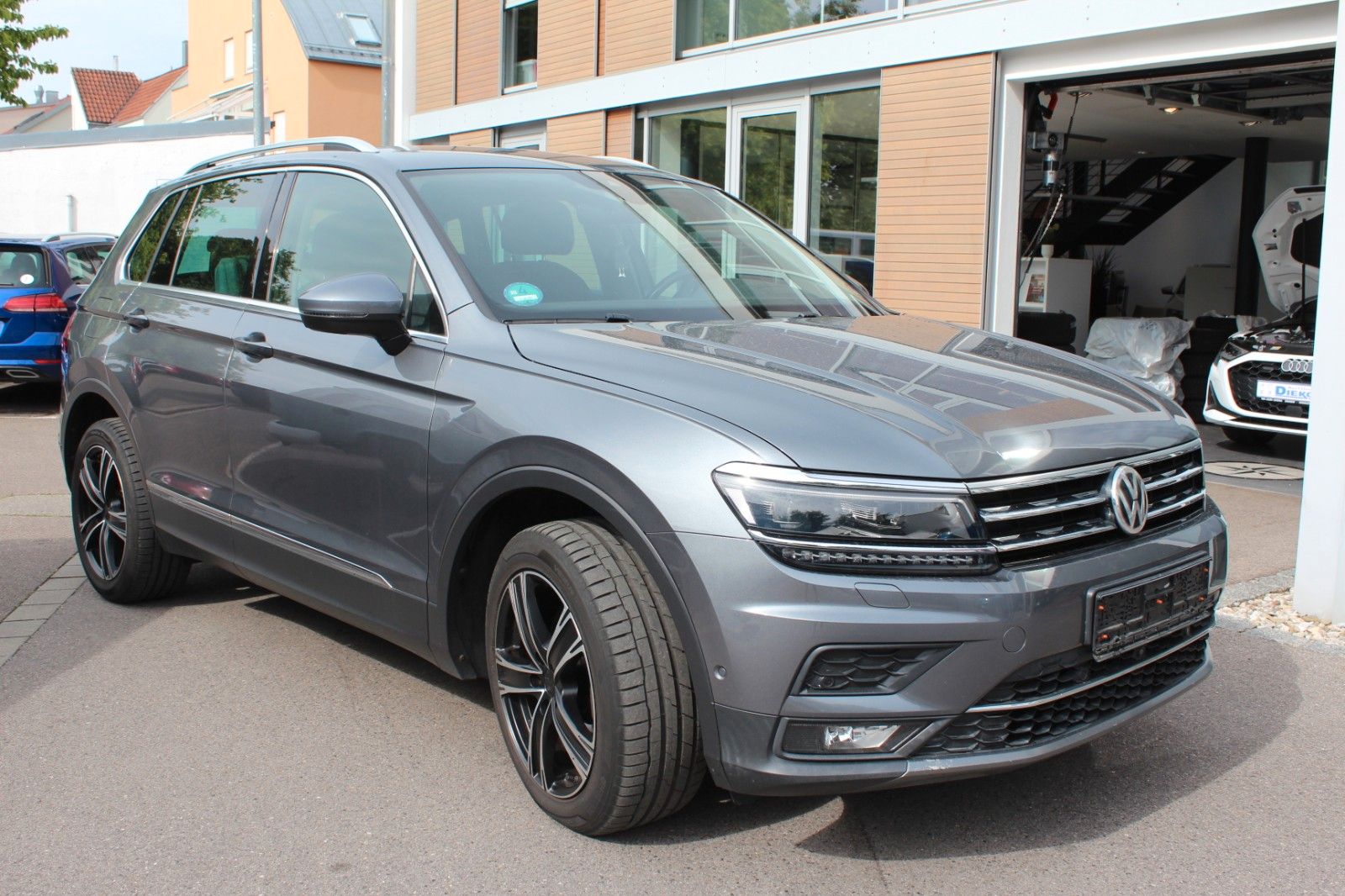 Tiguan Highline 4Motion STHZ AHK Nav Kamera Head