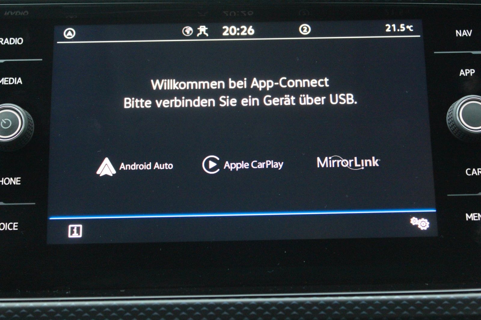 T-Cross United DSG PDC SHZ Alu AppConnect