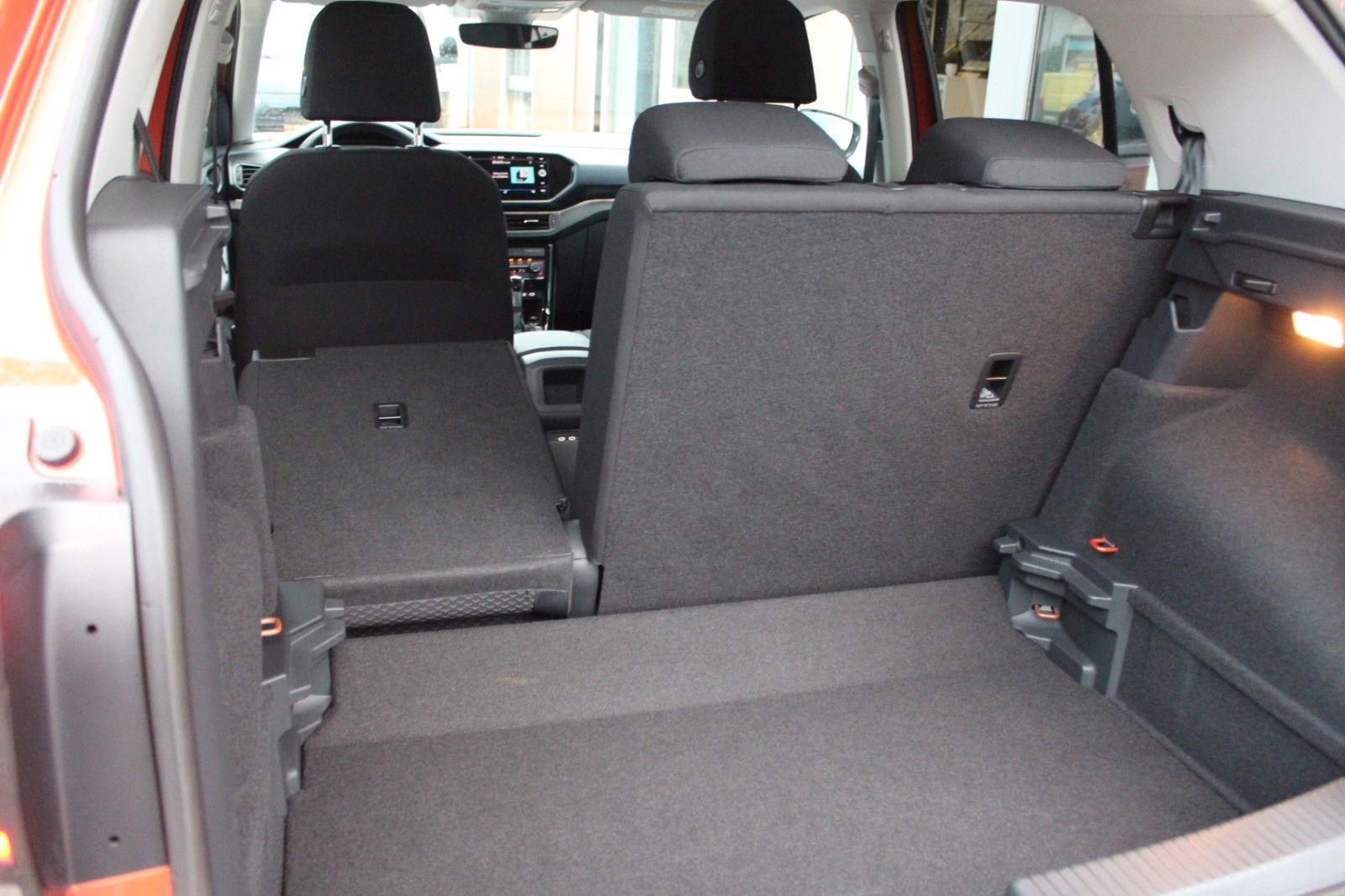 T-Cross United DSG PDC SHZ Alu AppConnect