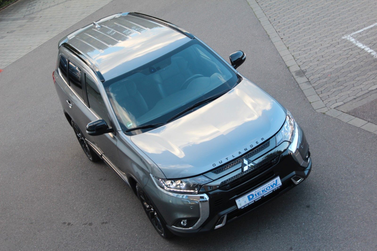 Outlander Active+ 4WD LED Navi AHK Kamera/Allrad