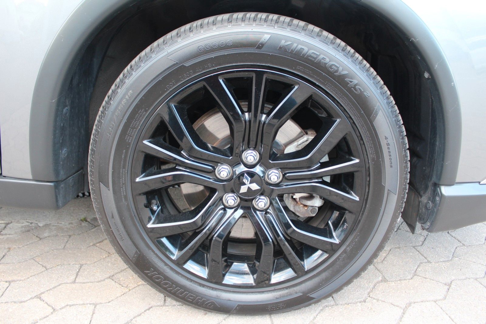 Outlander Active+ 4WD LED Navi AHK Kamera/Allrad