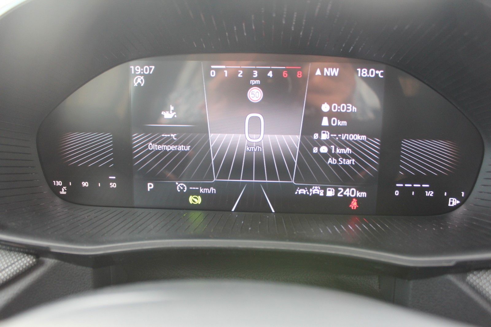 Fabia Selection/DSG/PDC/SHZ/App/LED/5J. Garantie