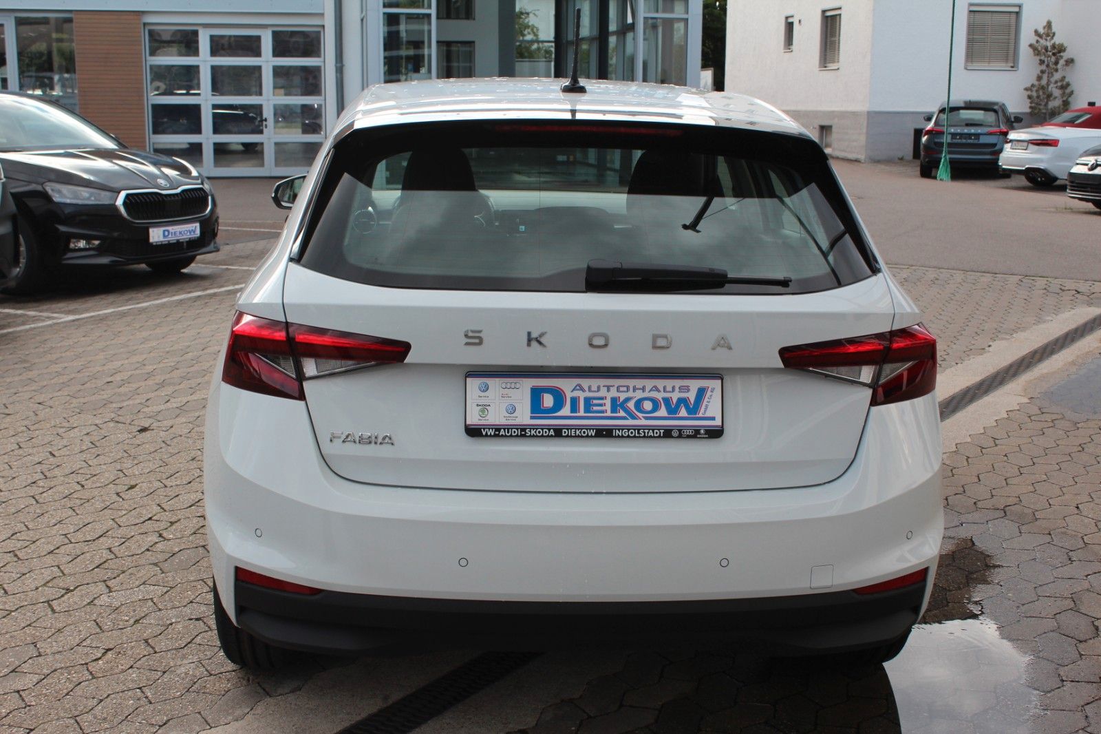 Fabia Selection/DSG/PDC/SHZ/App/LED/5J. Garantie