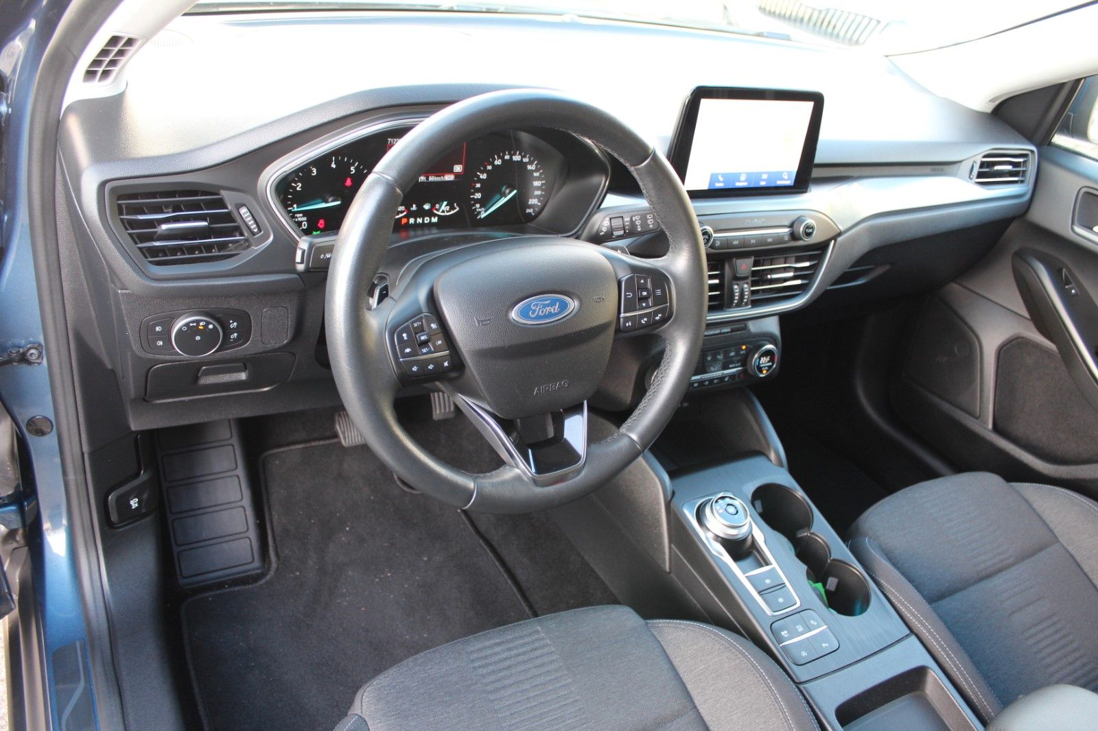 Focus Turnier Active AHK Navi PDC LED