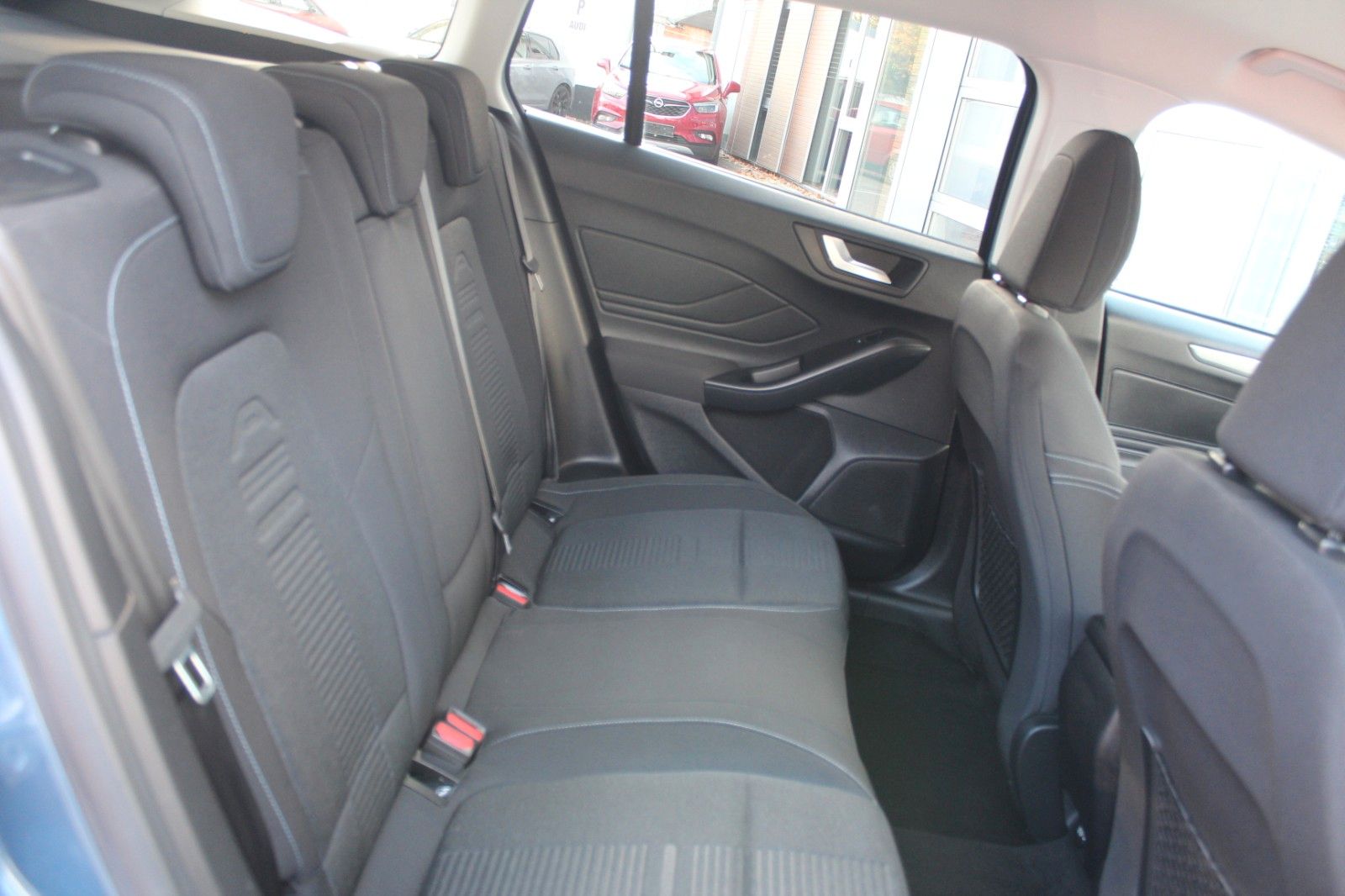 Focus Turnier Active AHK Navi PDC LED