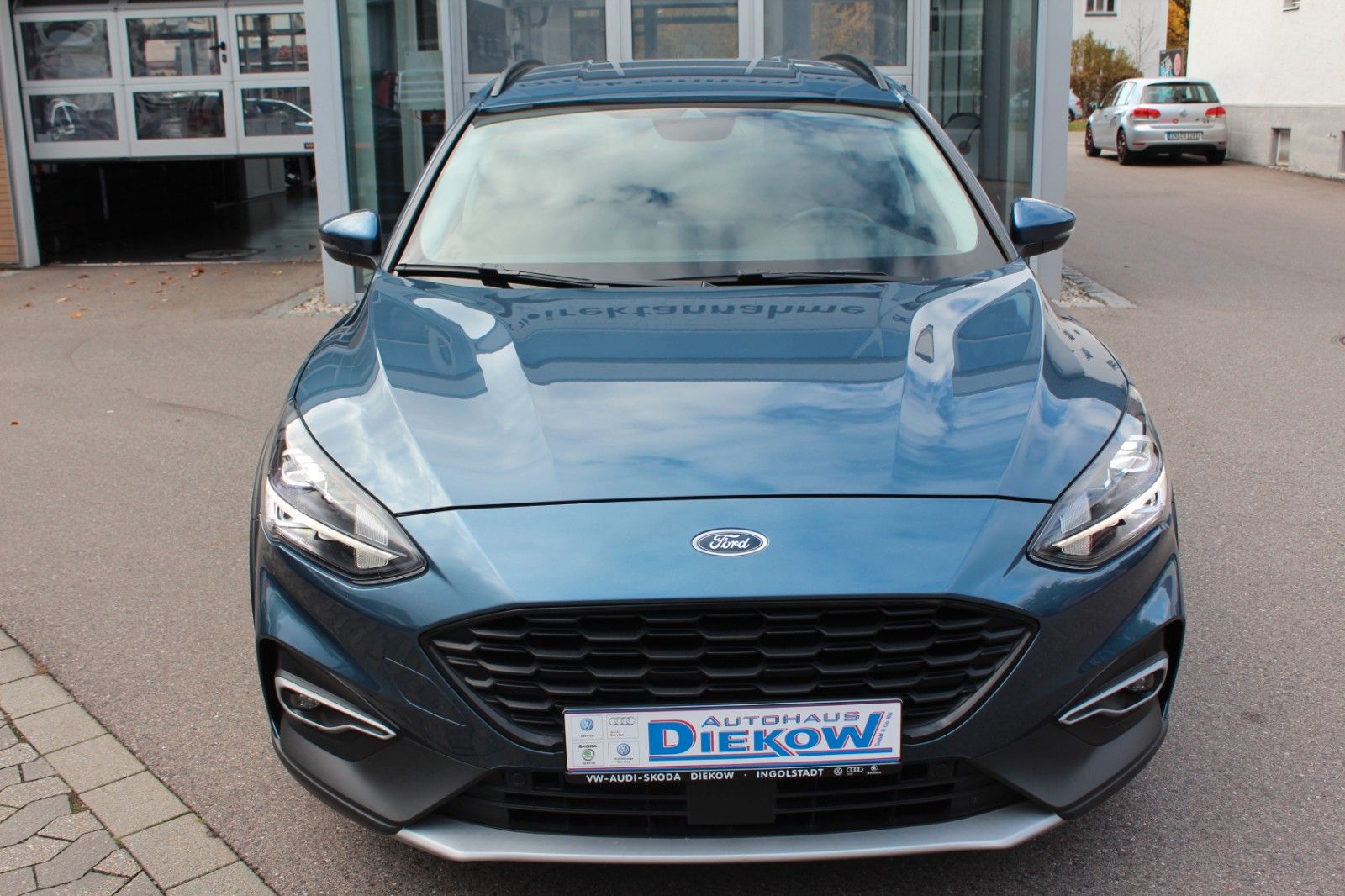 Focus Turnier Active AHK Navi PDC LED