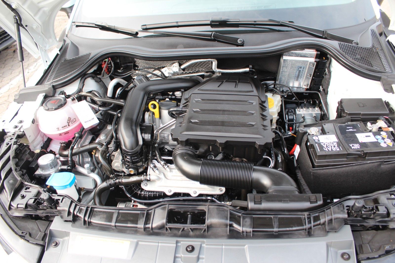 A1 Sportback/SHZ/GRA/PDC/Bluetooth/ **WENIG KM**