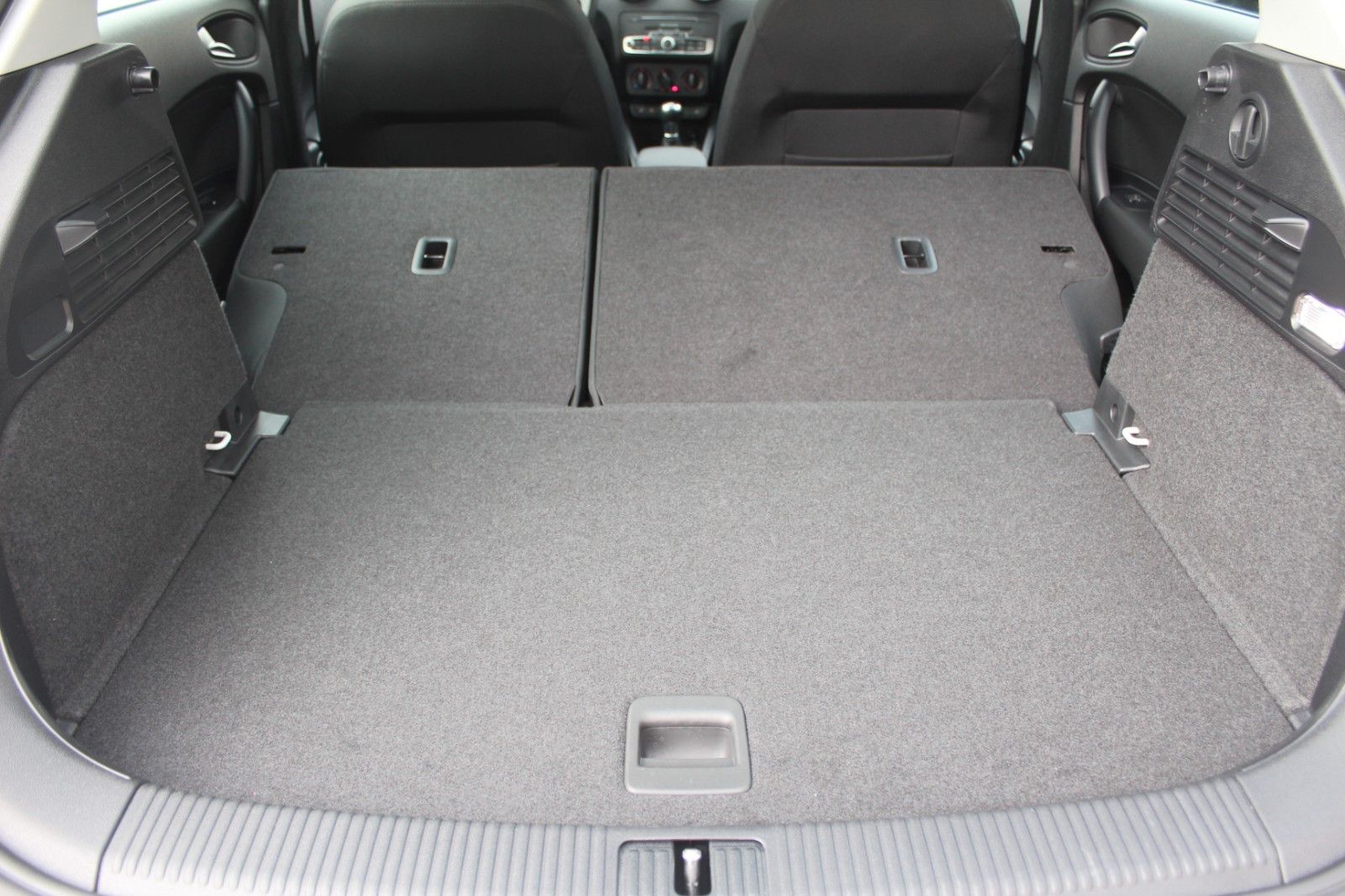 A1 Sportback/SHZ/GRA/PDC/Bluetooth/ **WENIG KM**