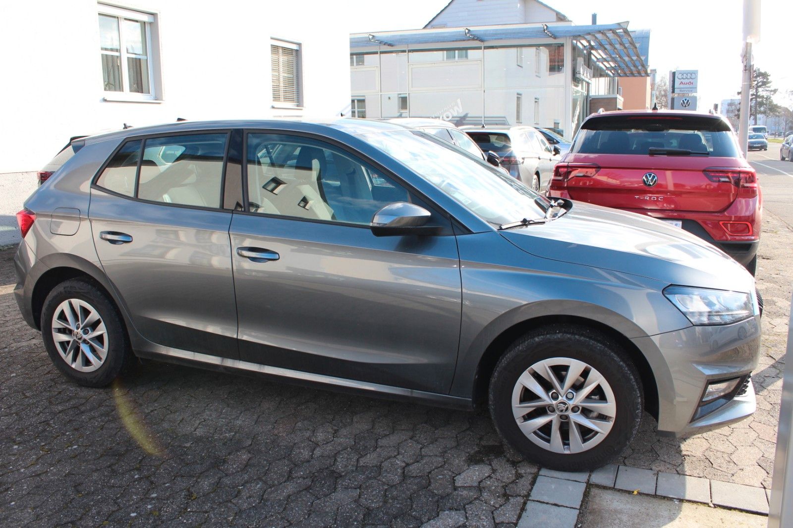 Fabia Selection/PDC/LED/SmartLink>Navi GRA ALU