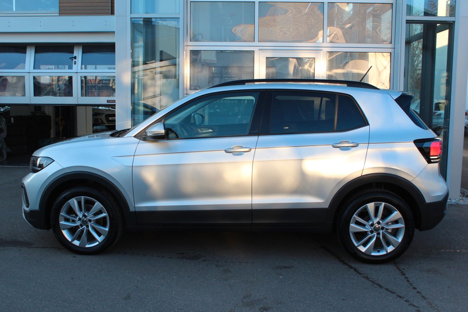 T-Cross 1.0 TSI DSG Life Kamera 17" Kessy App