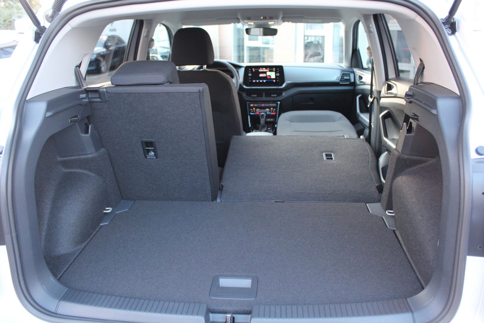 T-Cross 1.0 TSI DSG Life Kamera 17" Kessy App