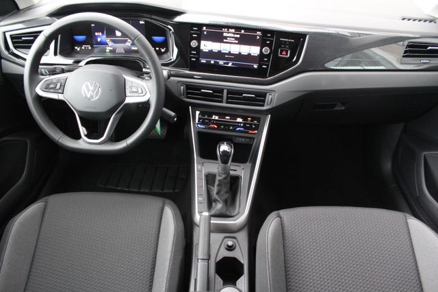 Polo VI Life/DSG/LED/Navi&gt;App/PDC/SHZ/5J Garanti